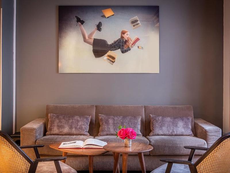 AEAC3FFA46BC8350DD5EDAE0AA67830B