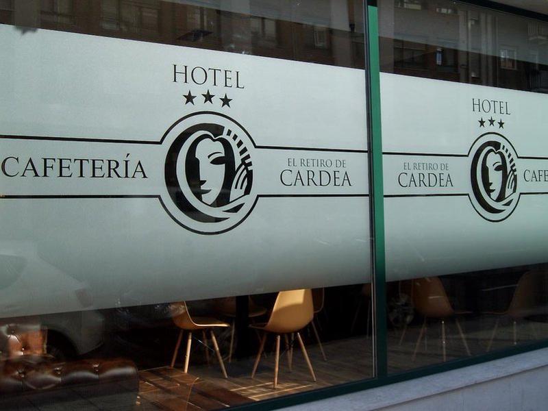 30A6EEA37F03B9A7E31A299C47C2602C