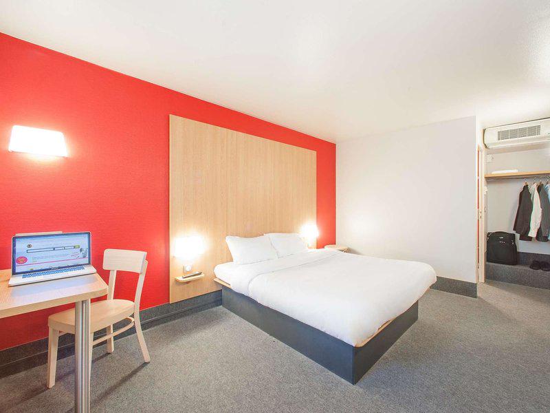 4594615725CC3FFC8A2854C33E856BF1