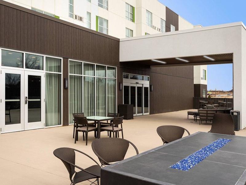 71C5F855195A74DECBDAA915BD492EBF