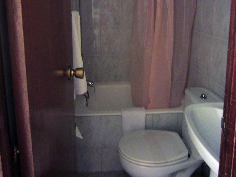 CDBD09FE86A989684167A6DA5E9BC3C7