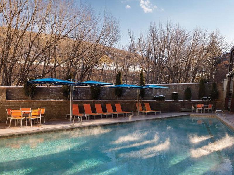 FDB878CD57F24E723D3C2BD2A019FC86