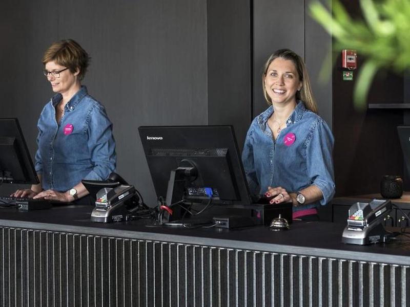 9D96A2EAFB9E2B5B8D37996F609EAC14