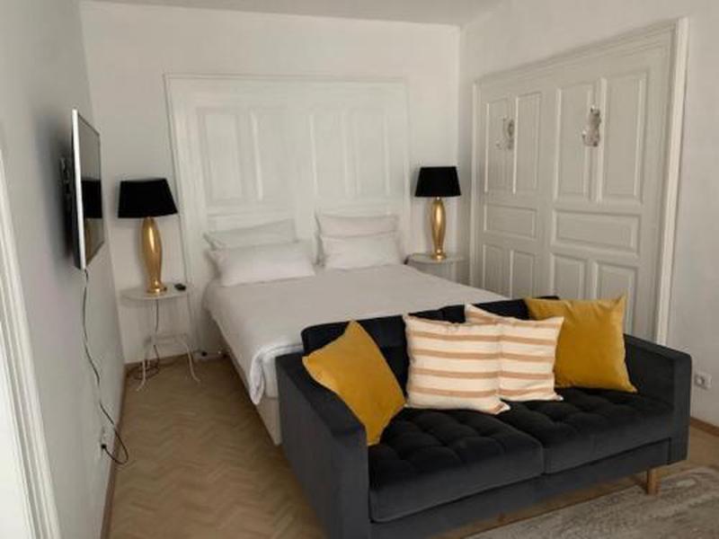 230E30E8AA182EFE006D32939034325B