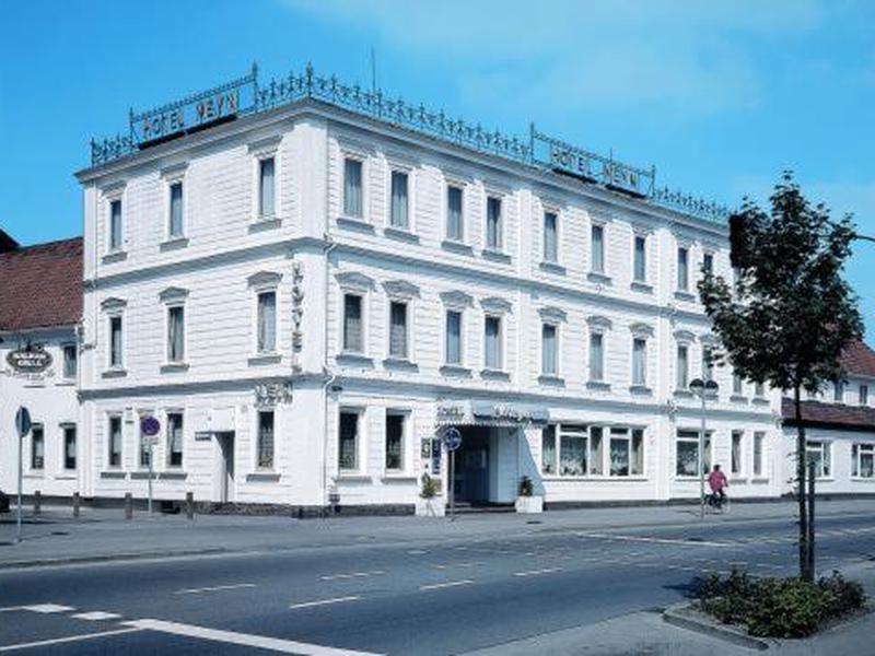 28EFC2B8933D8B3EBAFF2FBF54AA6C36