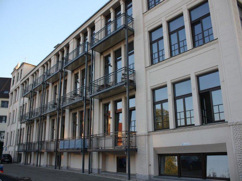 1E416B92362C56F0ABB9863C121A9F8A