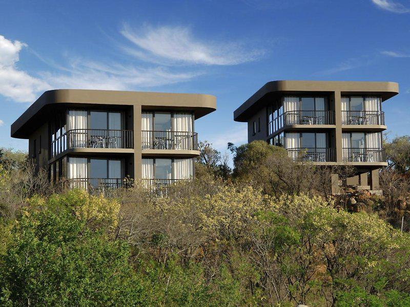 69EF13A878A92B6099EBA3F22F9915A9