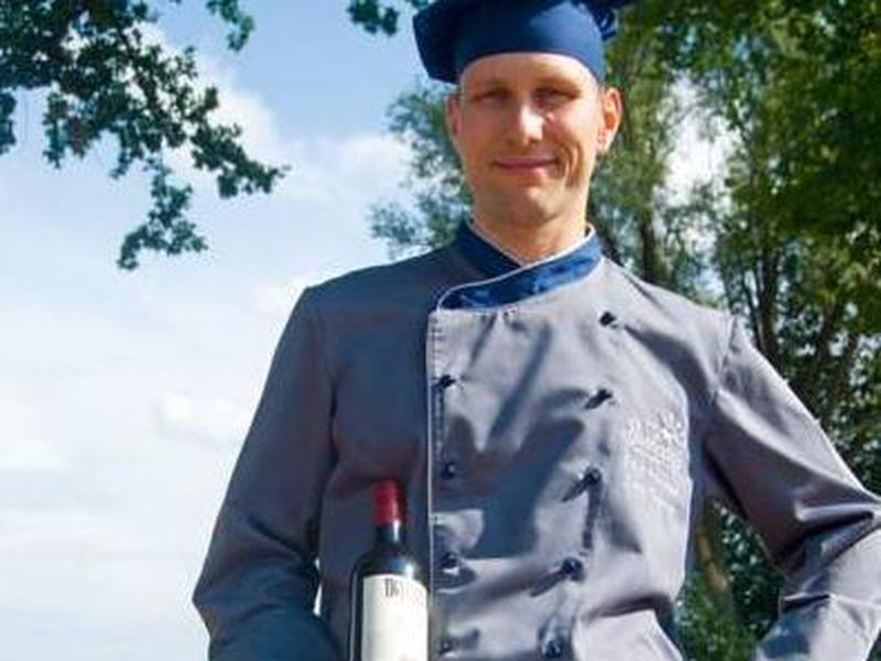 C2BC4FE1369EE6A7C8FD51836A09510C