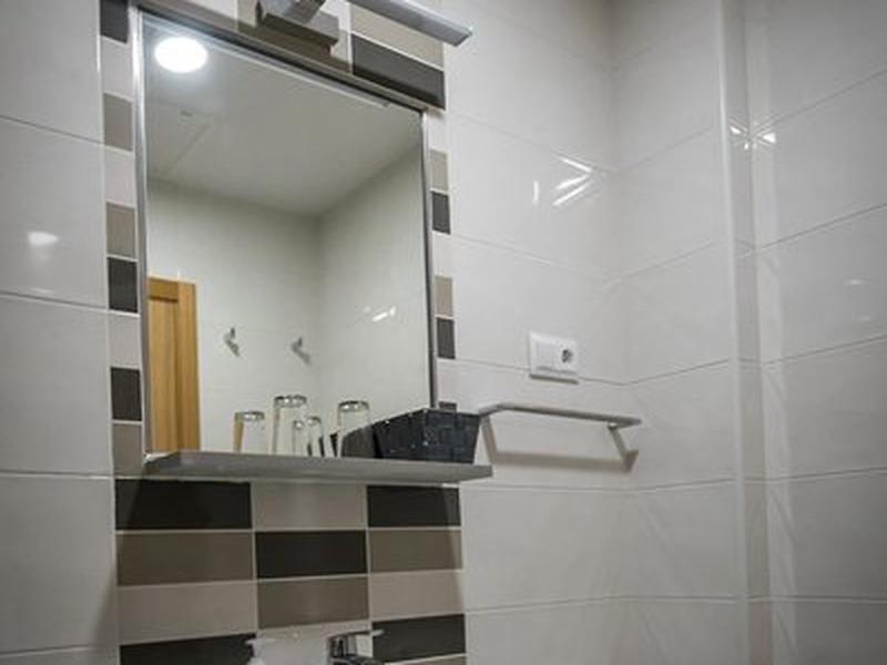 18EF050BDECA74AA21C3EC1A5BAAACB2