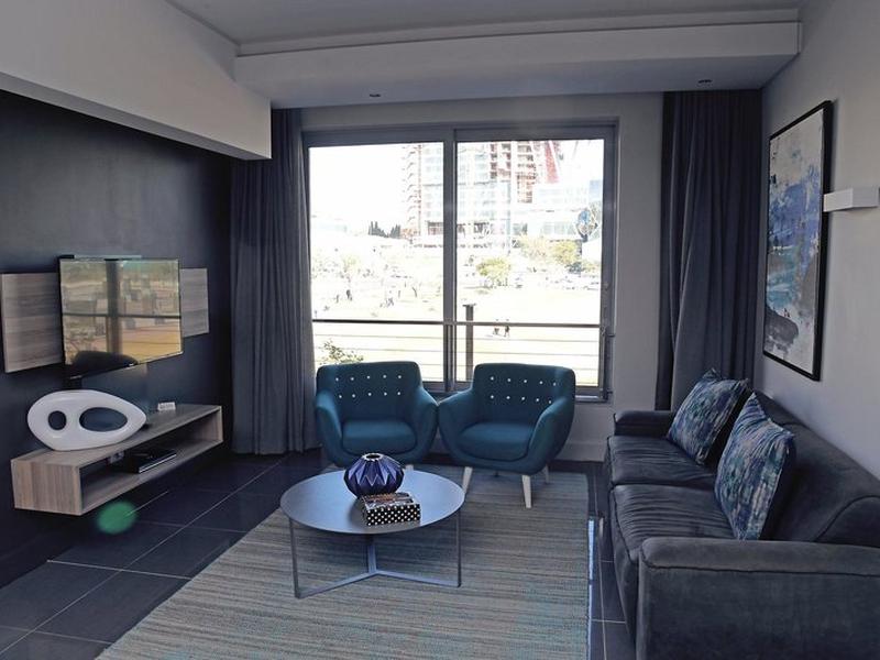 575B9FBC4F7359A583A37470A71C9503