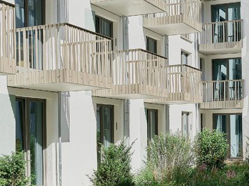 2DE766298575AC09EFD9BF66ED538E39