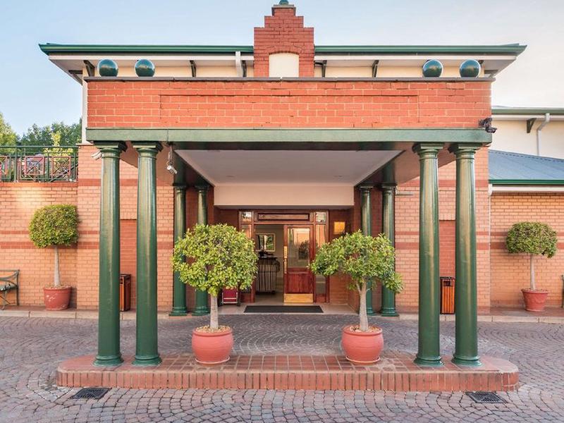 BF64A0EE68B7CB16FC768C3F53187FEF