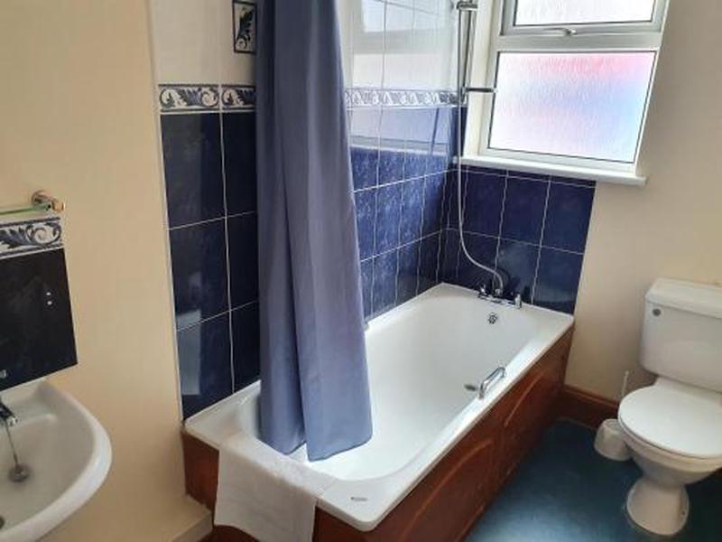 8F06B93C6F813D9B2E8EDC081423EB69