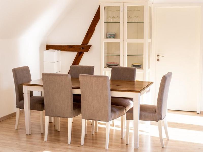 1B89004D264003FD1DA410326B4A7E04