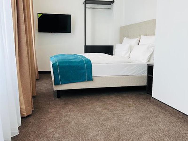 95E274A9BAF4491EB5C3612D0E9E7B5A