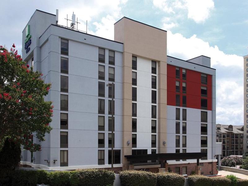 727F2C81910124EAE157E4F97E9E2C3F