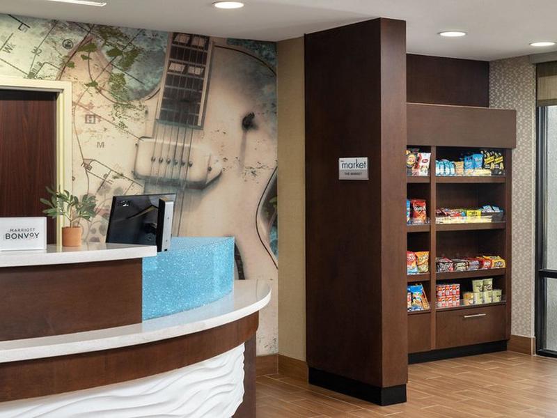 C7BEB30E3EF1EC0684C0162138D89AEC