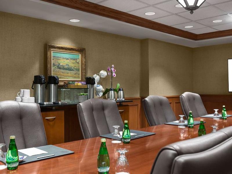 6082C520D990F4DE5D90F31E2613A87F