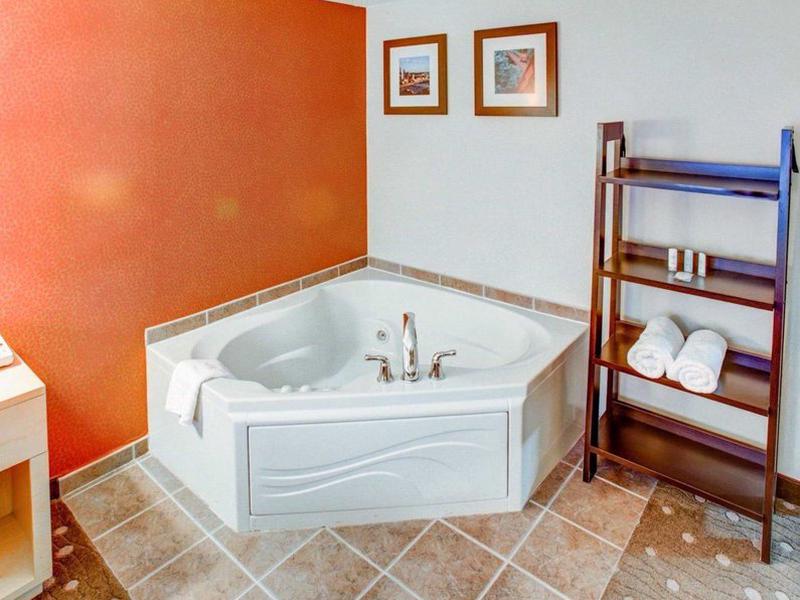 F8595D4F42D90F7F7022620D563D5A96