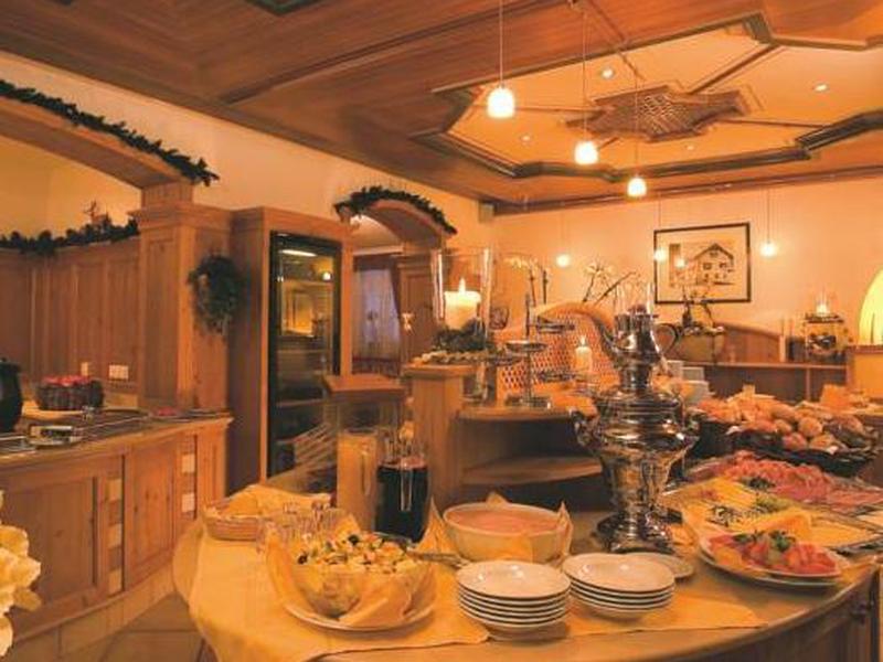 1E4CBA8EC573ABC5E63C208E3BE8DB81