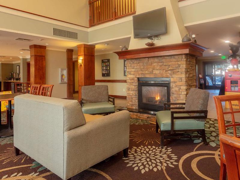 4310F36CACC4544025D2B4AC000236E5