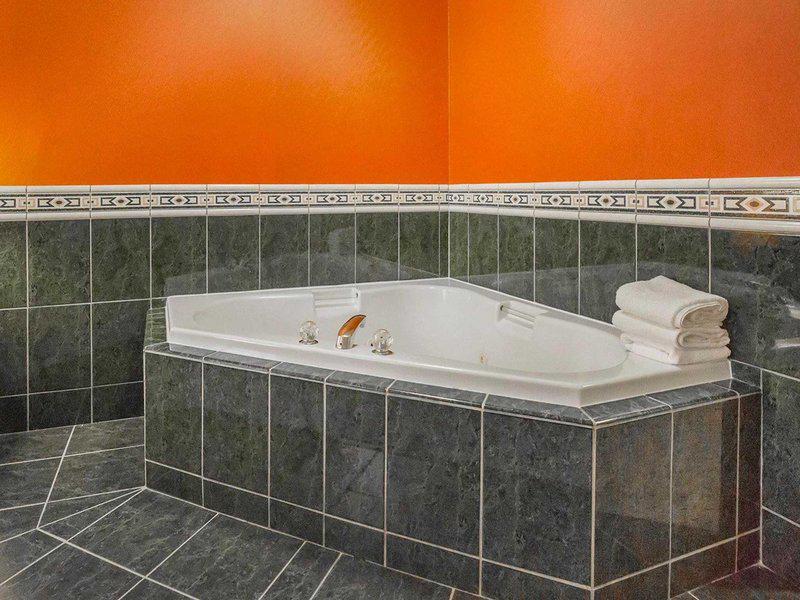 4DD5007511C0822ACE83C18A5ED02749