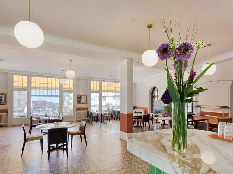 21D3991BF93E27B22D34867CFC962C6B