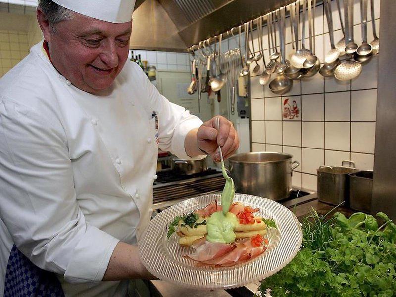 D6A0DBDD1A6E688EE1790DCBE9542AD9