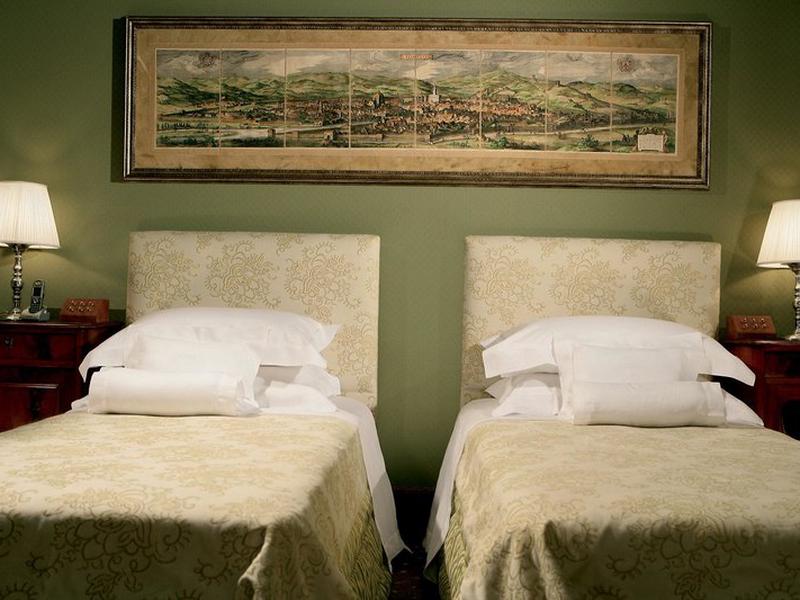 F32EE0A69C49C61C1A70FF42CC306BE3