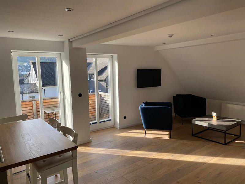 028E53D52505703B32560C393DD979F7