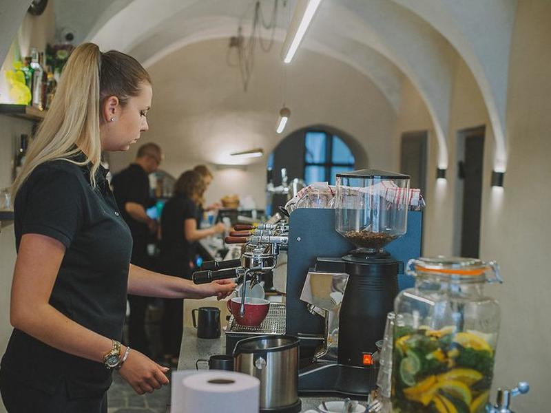 56BB1C2949C0349B284CC2865007718F