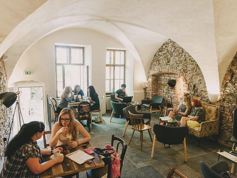 CAD7BD1CE57E7974E261F742B9CA845D