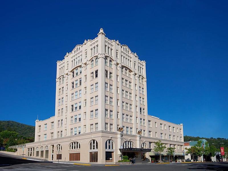 D432495E037A1A2A46FB535EE90C916A