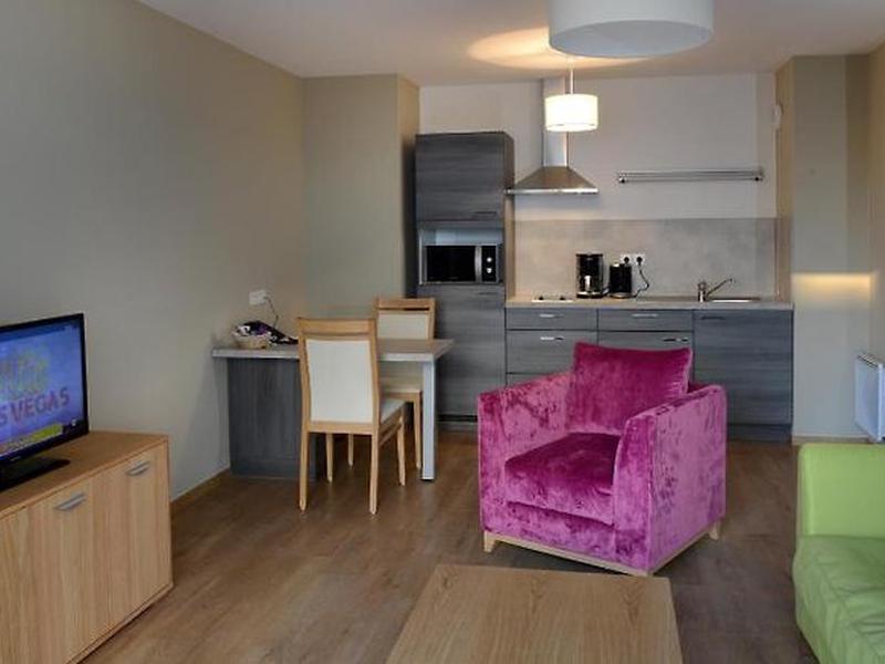 DD593A2BB13F4A15E64E99FFCD8B5827