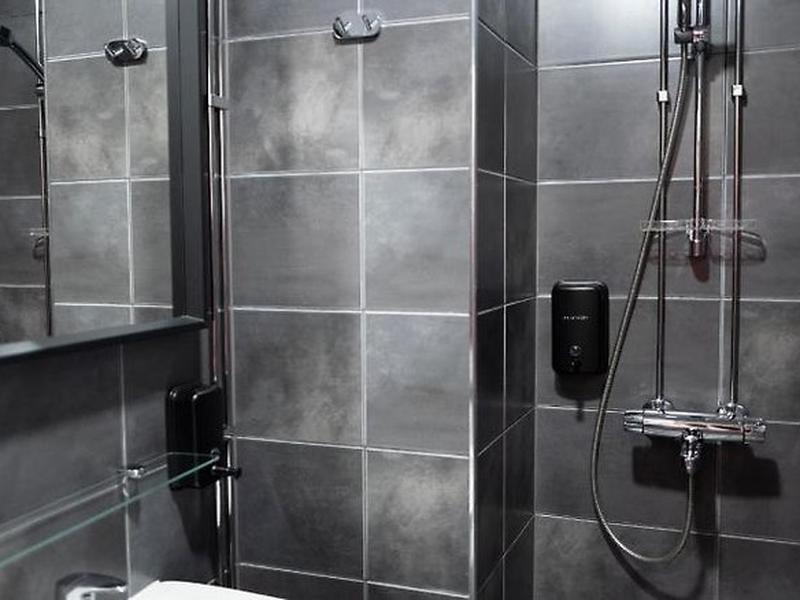 27050AF17E7C0A8C05C685303088661A