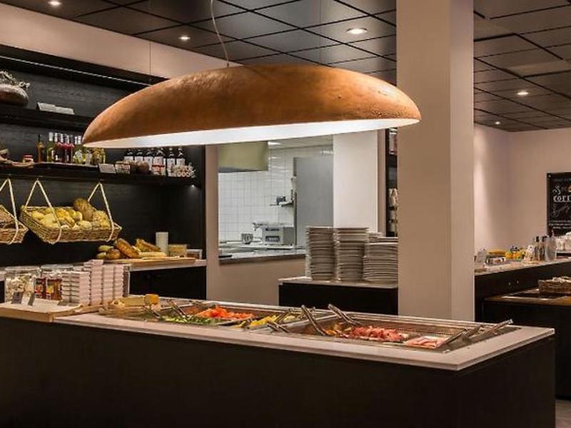 4E35F6CB7B133D4AD41661B532E4C249