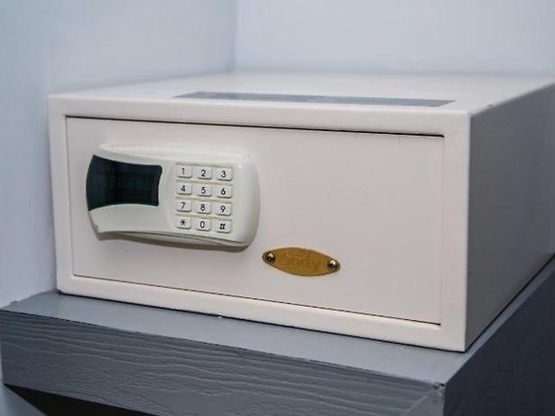 6086E4FD50816AD8BD90520EB5567675