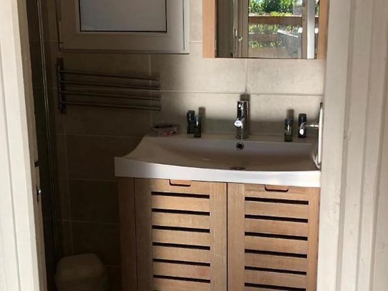 A17BEEFF6E6B7D847CBBDD45E785A4E2