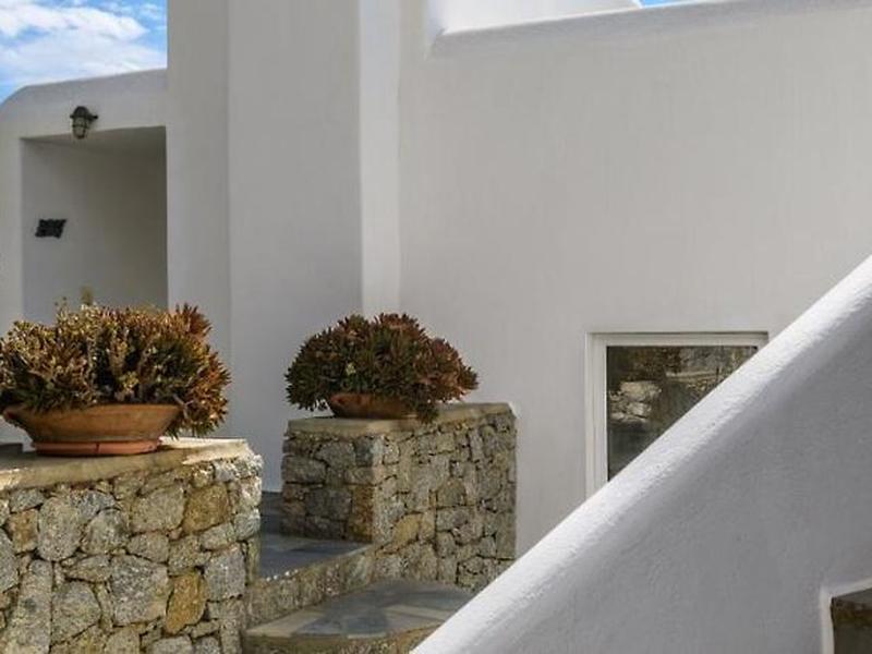 9BA9C447BFF53002E5E56820741C95EC