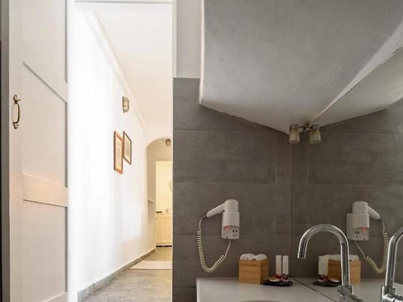 7ADF6D5BE1C305606D1D23ACB6C54362