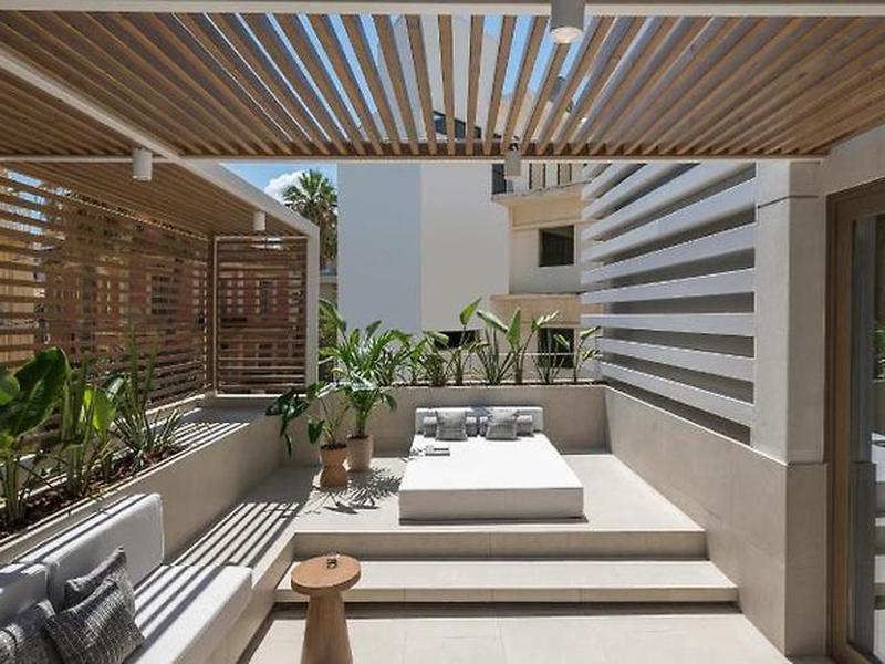 87EC0B74C733A850BC77D1481676B551