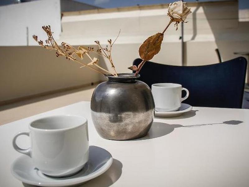 0379A1A7D8956F4BACE642E4BF307074