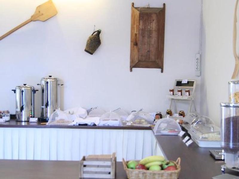 B047935683879616994C1FBC82AD6E28