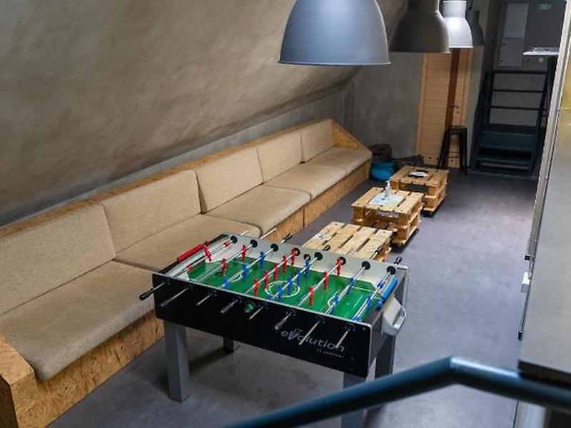 58A3E400131E5863729F68A7E3848F1C