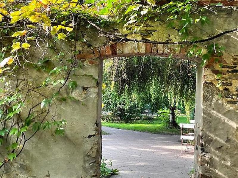 878F22B2815580040B0851C2AC75B592