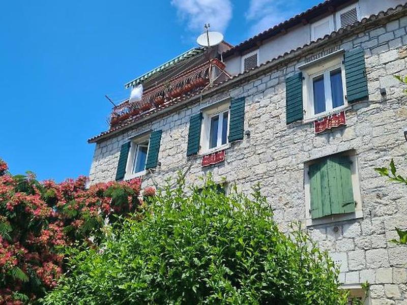 D275AB7FE23E7562B77465D712A81B04