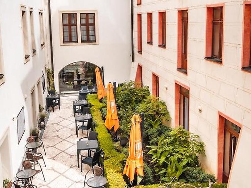 D0949F3AF268C7182B7302AF3961BD8E