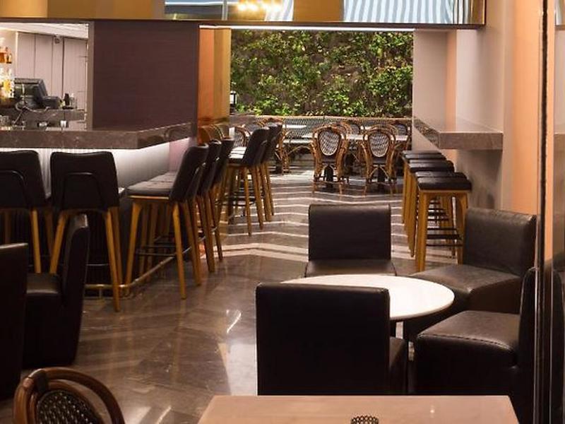 CE086507675FC6D94952AEACAACD44BD