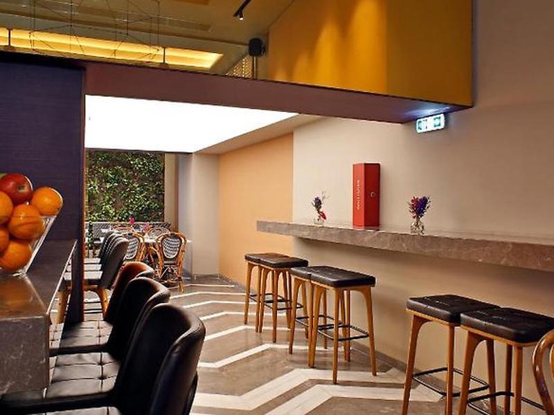 8BD061421BB5C3AC2C40E4CA6B60FFEC