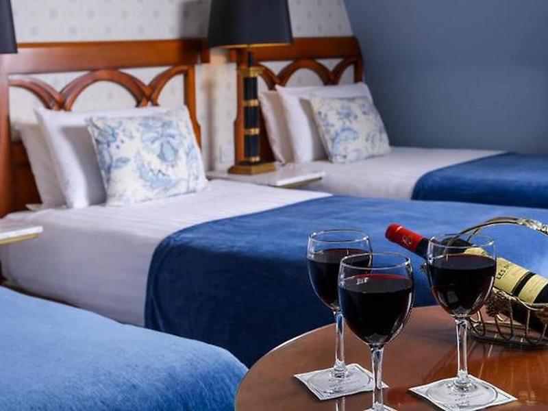 A35E9CF51DAB3E3339197E82905F444E